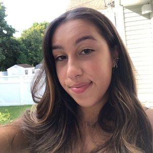 Meet your Posher, Sabrina